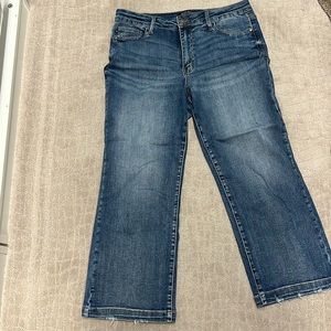 EUC Judy Blue 13/31 Wide Leg stretch denim jeans